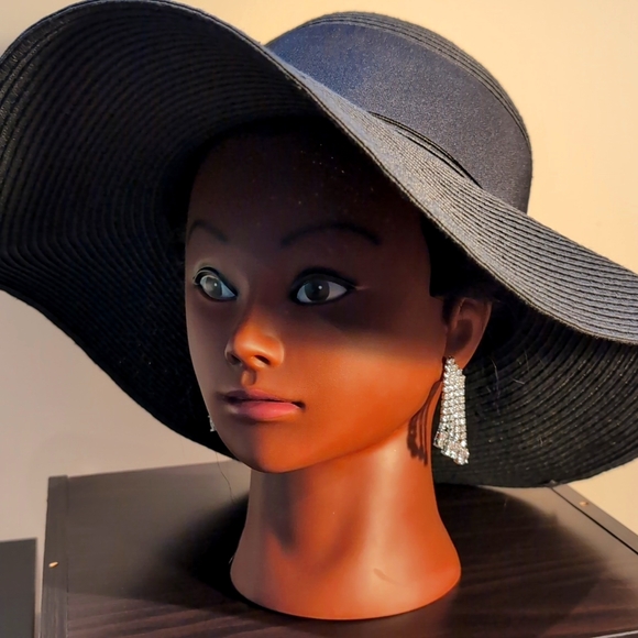 Silver Water Droplet Earrings - Picture 5 of 5